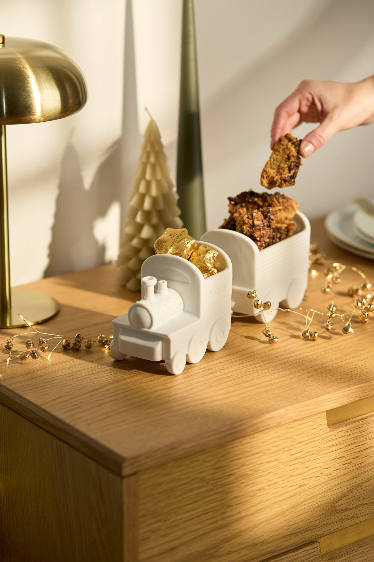 Weihnachtszug - 2er Set L x B x H: ca. 24,9 x 7,2 x 10,5 cm